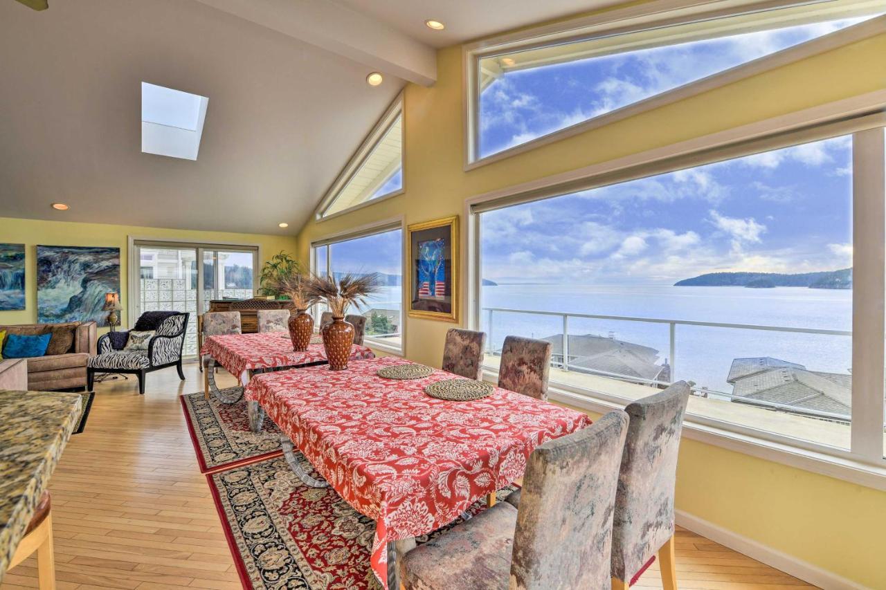 Anacortes Paradise Vacation Rental With Water Views! Exterior photo